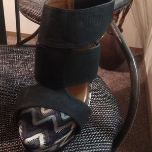 Promise Size 9 Heels